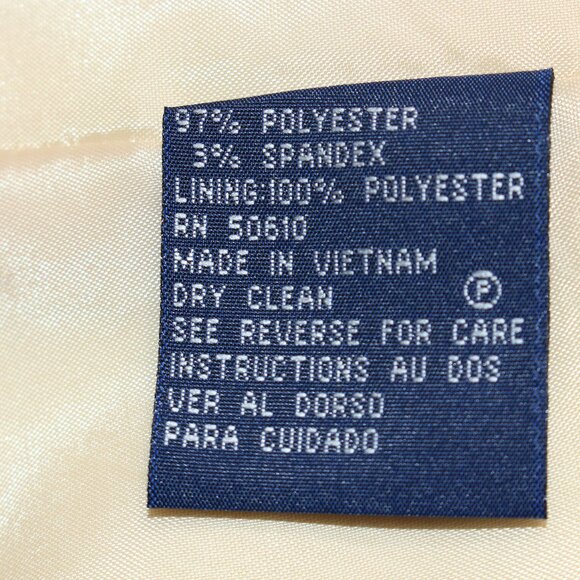 Vintage Evan-Picone 2-Piece Cream Suit with Jacket and Skirt Size 14 - Picture 3 of 15